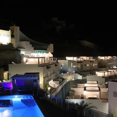 Colina Θέρετρο Κάλπε