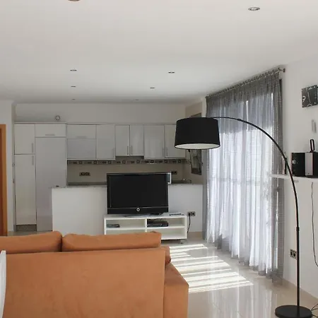 Colina 3* Κάλπε